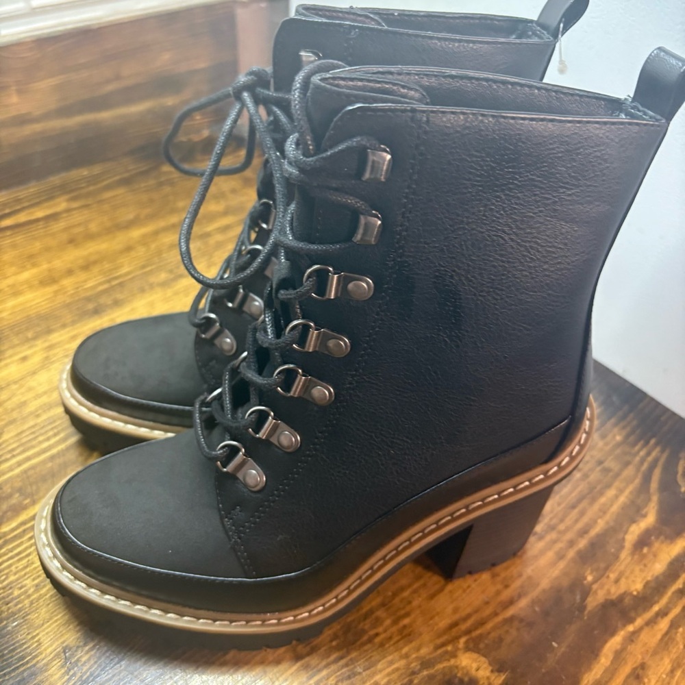 A New Day Black Heeled Lace‎ Up Boots Size 5.5